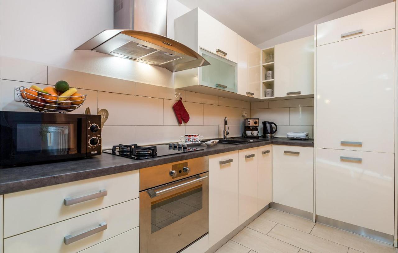 Gorgeous Apartment In Rijeka With Kitchen Exterior photo