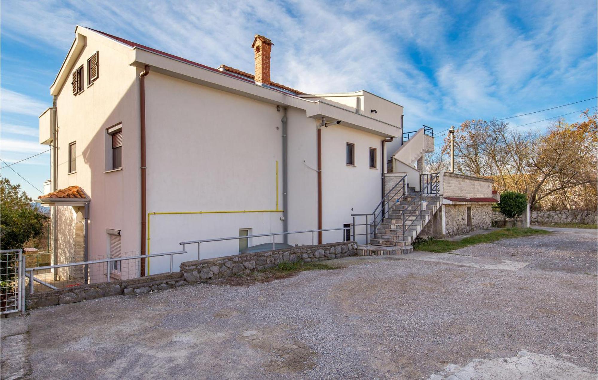 Gorgeous Apartment In Rijeka With Kitchen Exterior photo